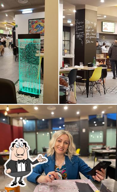 Siediti a un tavolo di Miele - Pizzeria e friggitoria napoletana