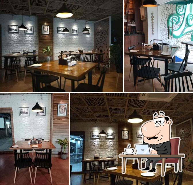 MANDALA THE ORIENTAL KITCHEN