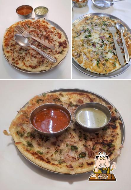 Order different types of pizza