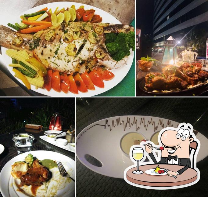 Food at Smoke on the Water- Bar-be-que and Grill