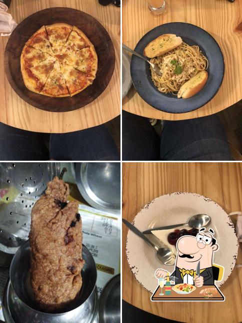 Jaljog Khatri Namkeen