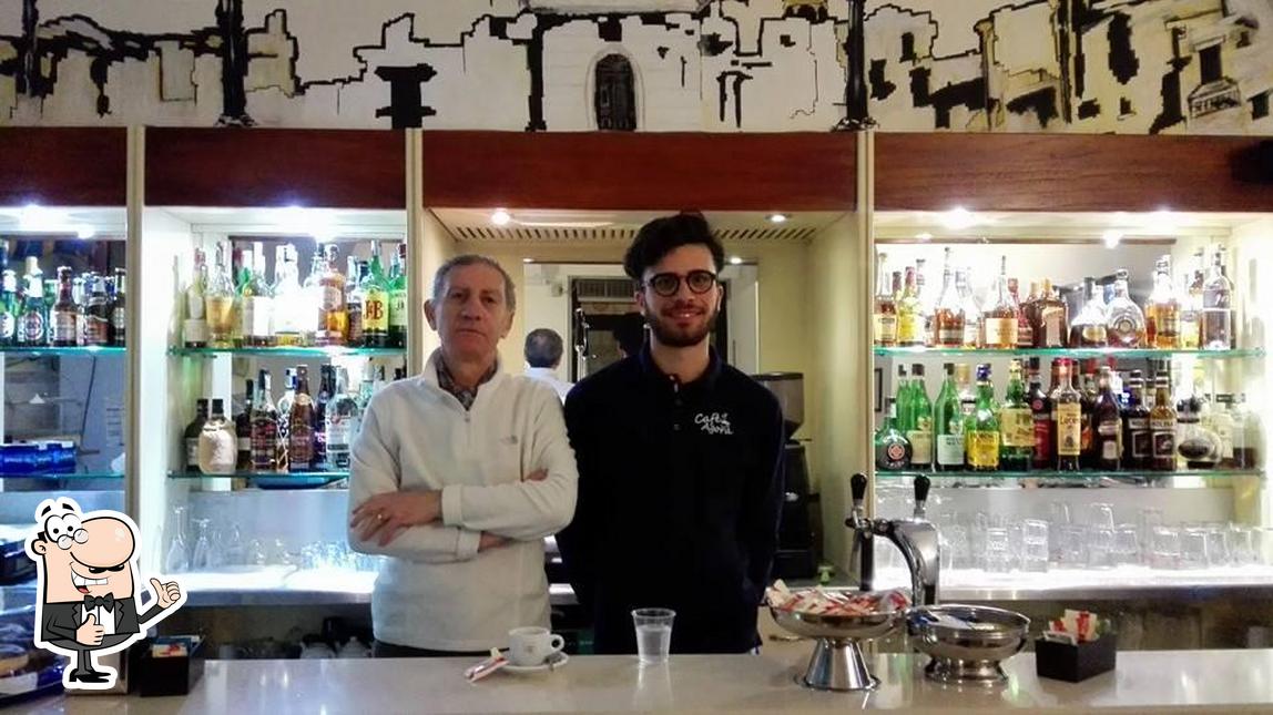 Guarda la immagine di Agorà
