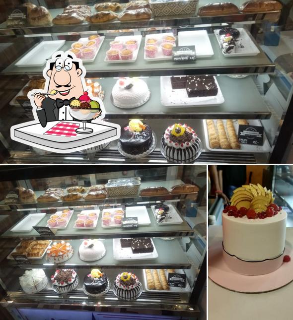 Order one of the desserts