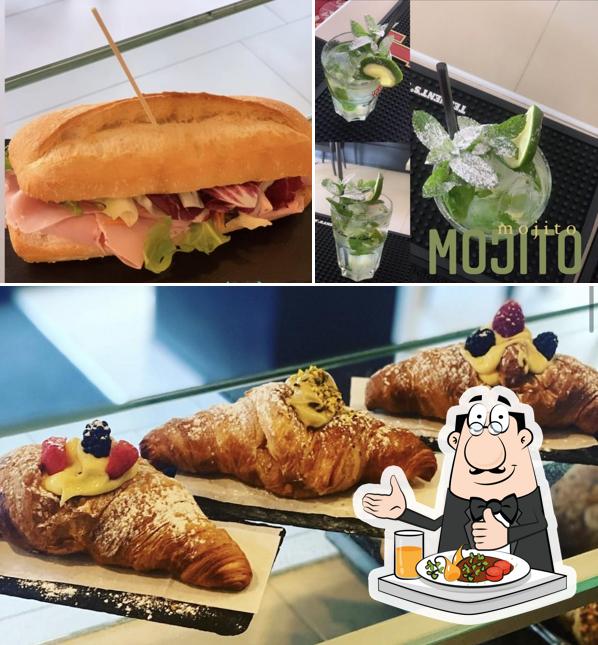 Platti al Cloe Cafe