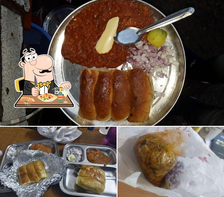 Food at Shri Nath Pavbhaji