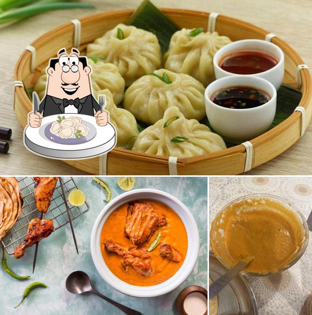 Dumplings at Moti Mahal Deluxe