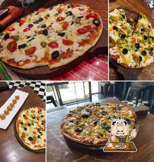 Order different kinds of pizza