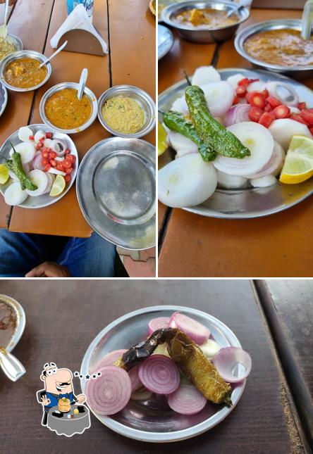 Food at Dev Narayan Bhojnalay