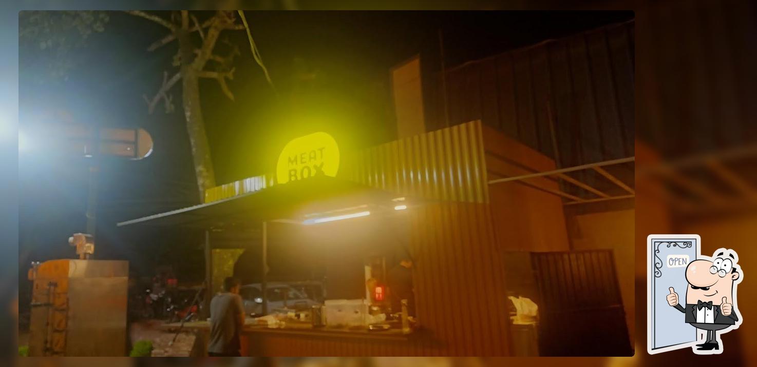 MEAT BOX