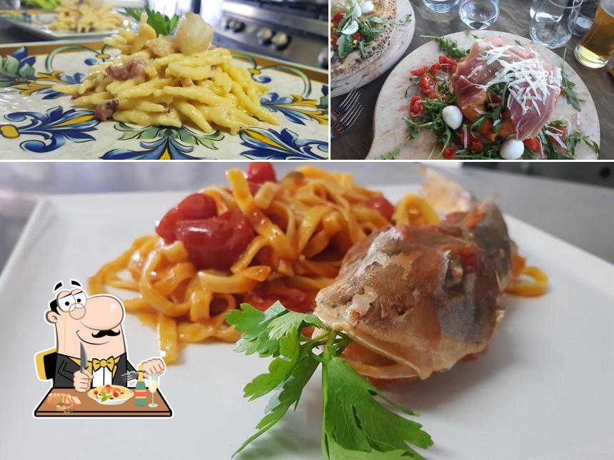 Cibo al Ristorante Pizzeria La Taverna del Torchio