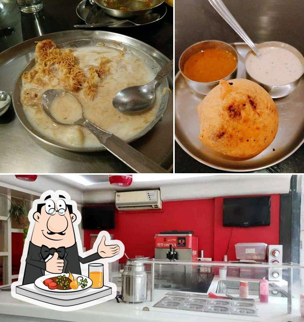 Food at Super Snack Bar
