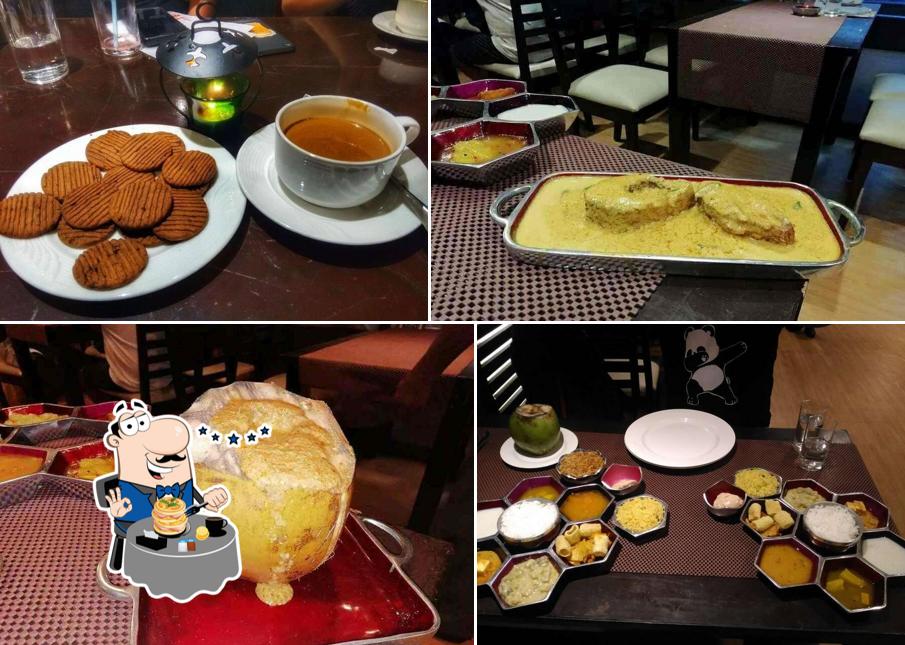 Food at 100mt.Parkstreet Banquet