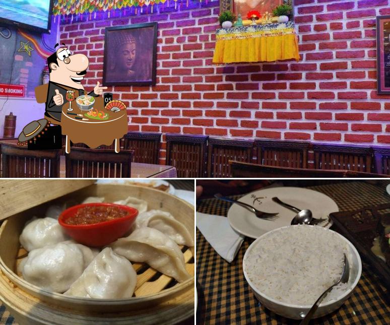Meals at Momos