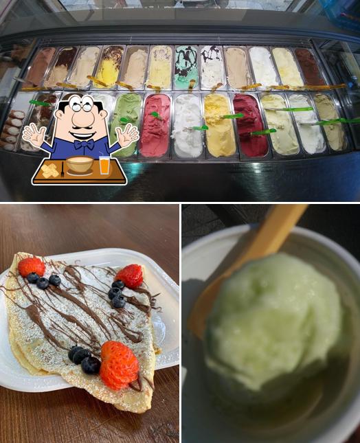 Platti al Gelateria i Giardini di Marzo