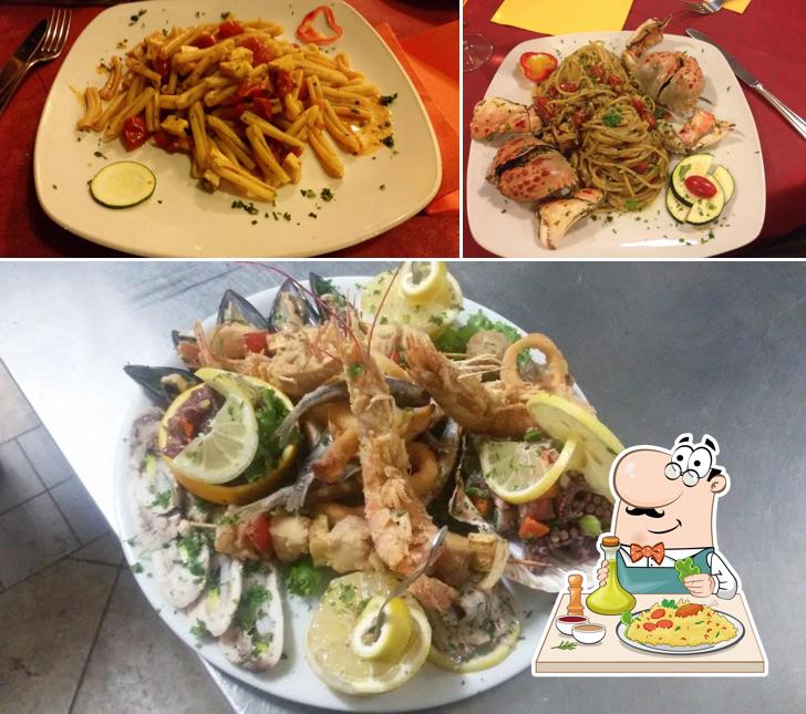Platti al Ristorante Pizzeria La Marinella
