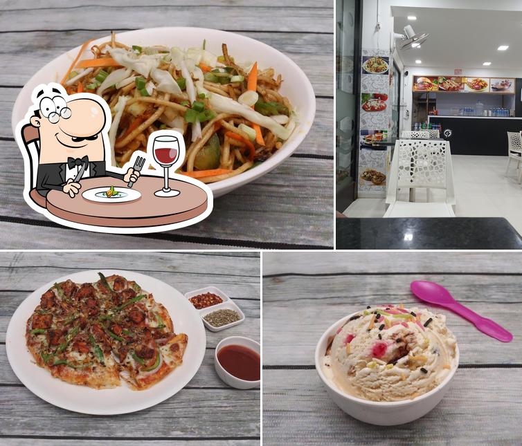Food at Sri Sai Chats