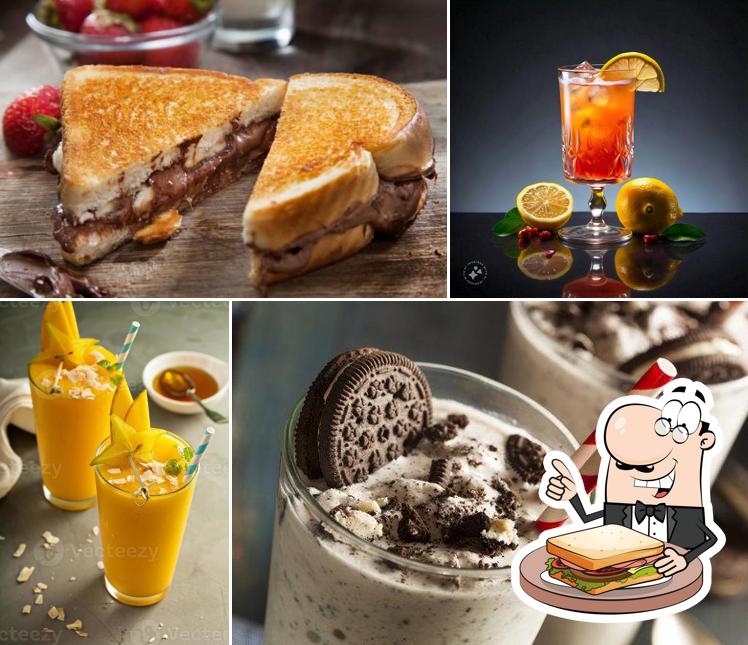 Grilled cheese sandwich at Time Pause Cafe