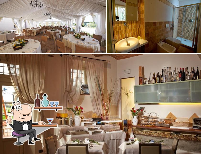 Siediti a un tavolo di Locanda Sant'Agata - Hotel