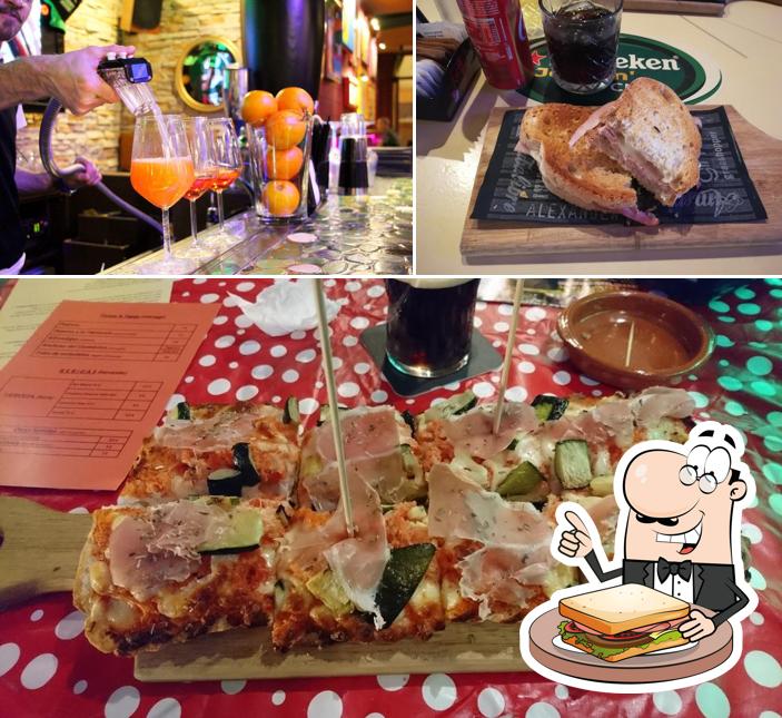 Toast al formaggio al Jammin' Club