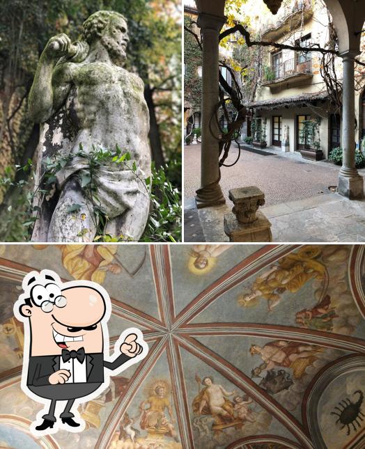 Goditi la vista dall'area esterna di Bar Atellani, vigna di Leonardo da Vinci