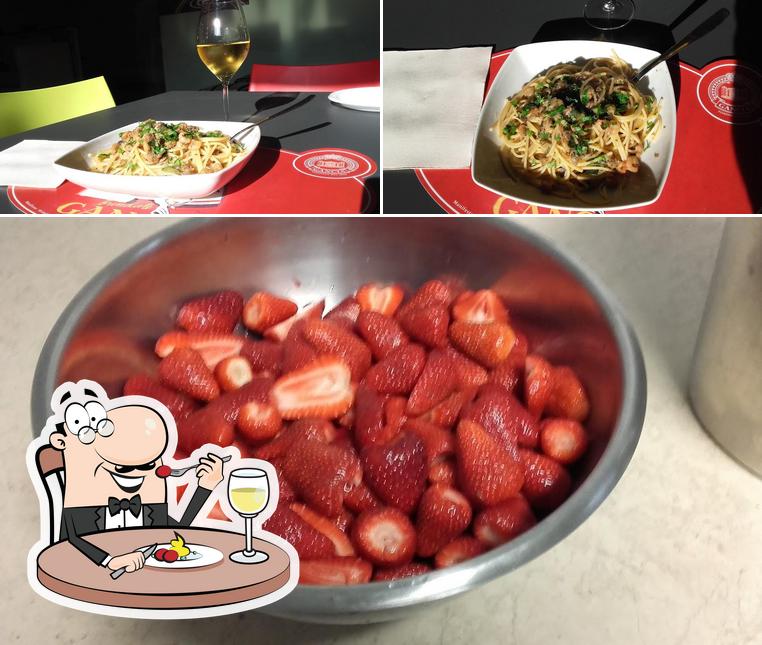 Platti al Ristorante PizzeriaTerrazza Lincei