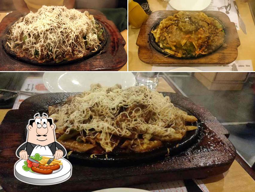 Food at Yoko Sizzlers