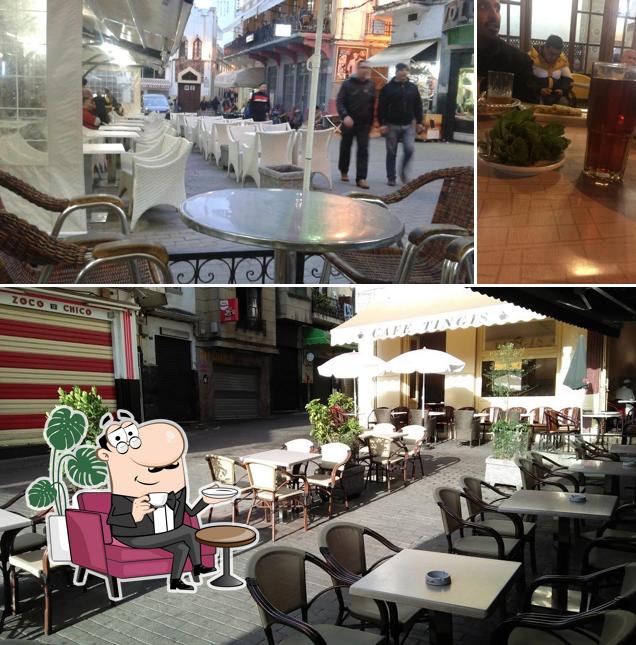 Installez-vous à l'une des tables de Gran Café Central