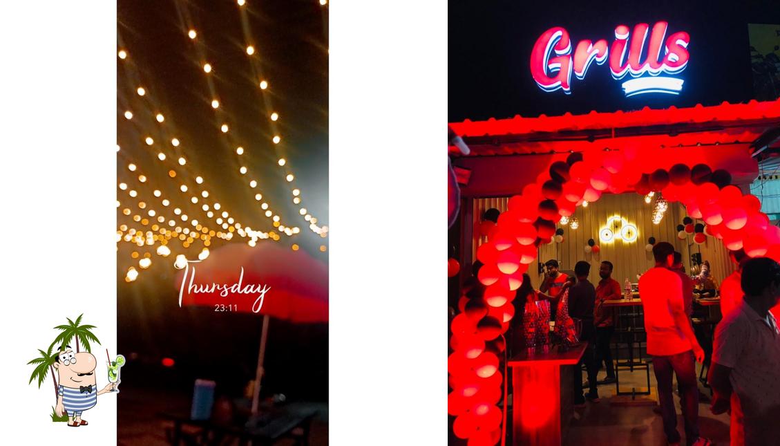 Look at the photo of Grills