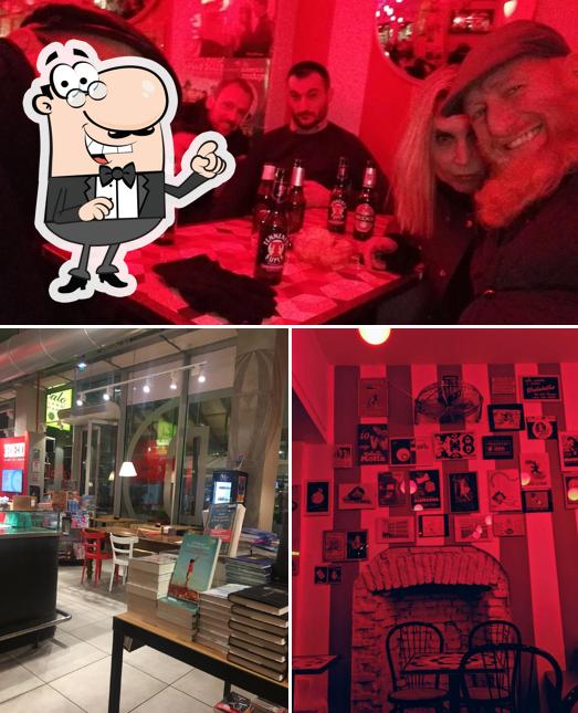 Gli interni di Red Cafè