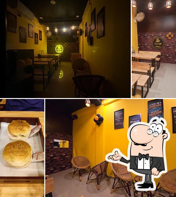 Check out how La Cafè Story looks inside