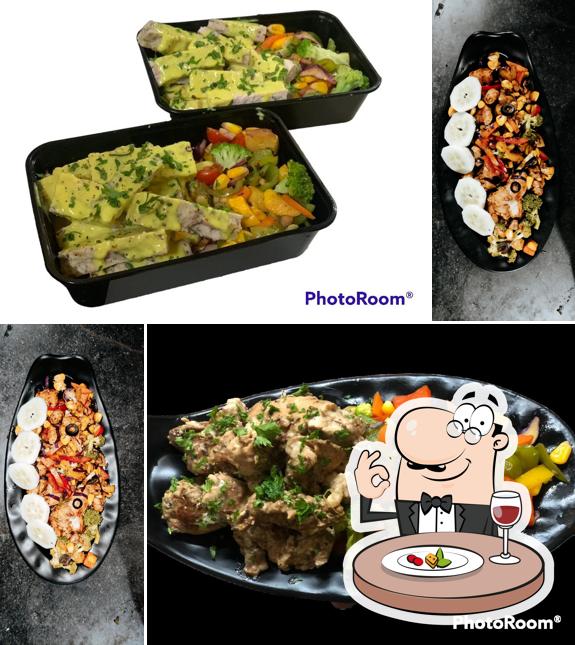 Meals at FIT FOOD FACTORY F3