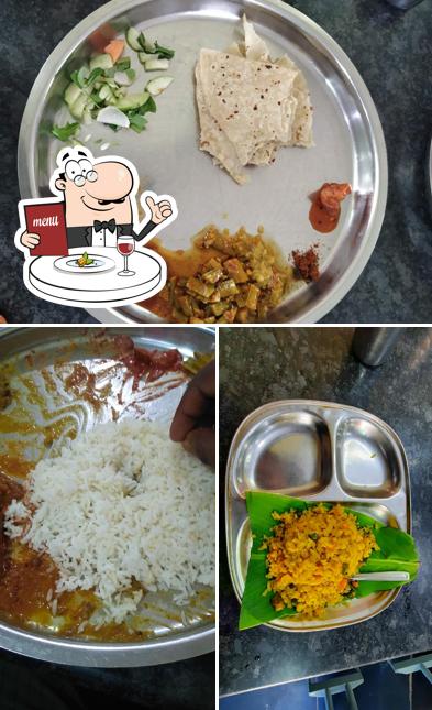 Food at NEW SHRI MALATESH KHANAWALI