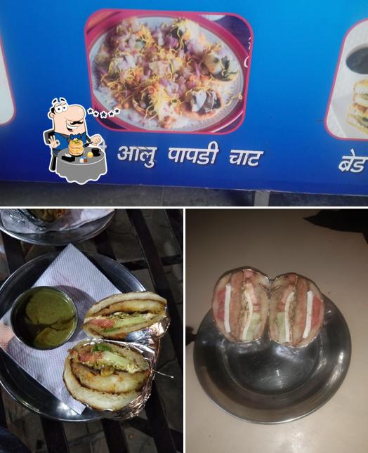 Meals at Agra Nasta Center
