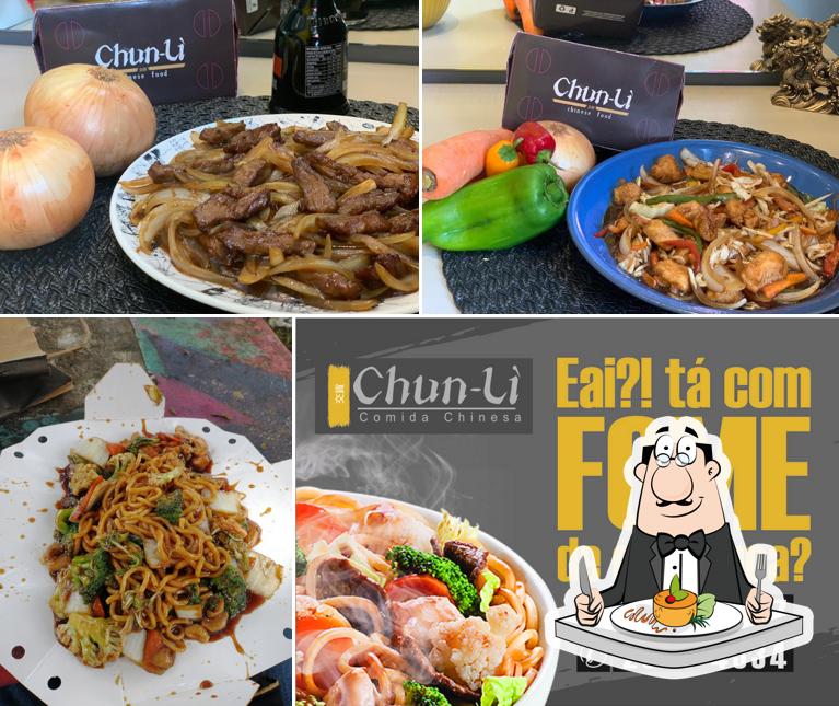Platos en Chun-Li Chinese Food - Campo Limpo