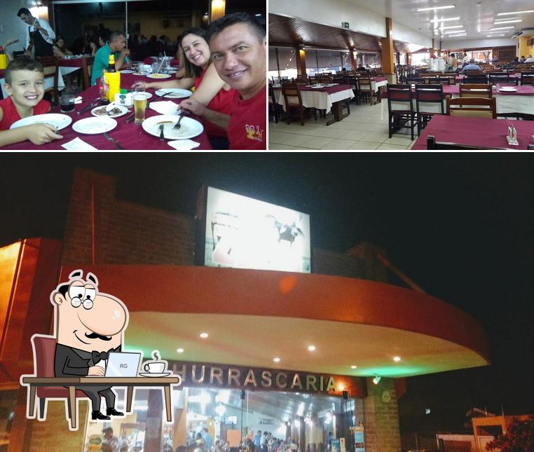 Veja imagens do interior do Churrascaria Zebu