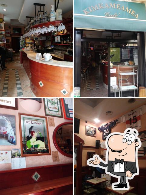 Siediti a un tavolo di Kimkameamea Cafè