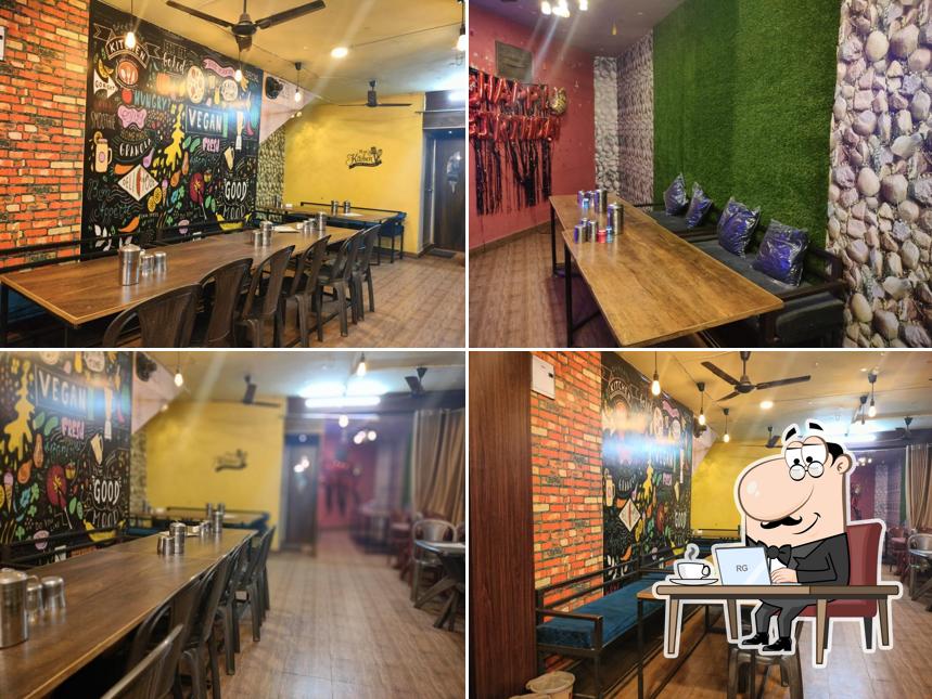 Mom's Kitchen (मां की रसोई) Pure Veg Restaurant &Thali Front of LIC office Raipur Road Rajim