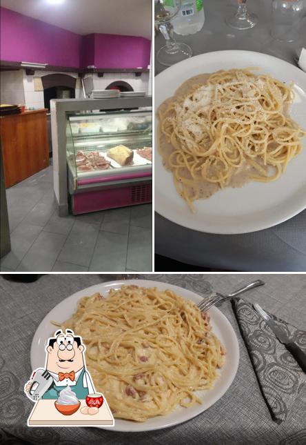 Bar Flavia serve un'ampia gamma di dessert