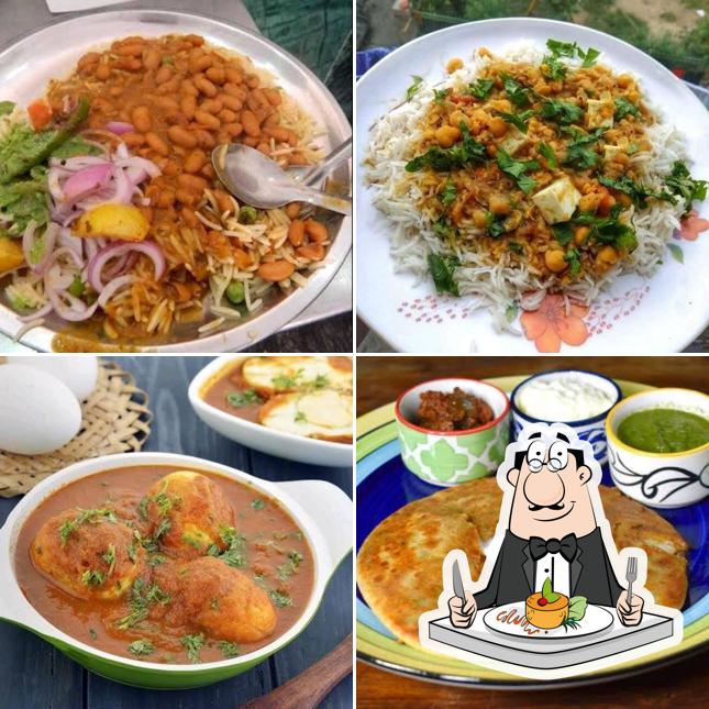 Food at Punjabi rasoi