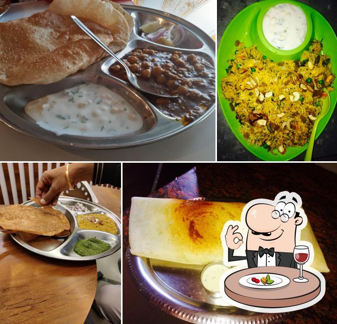 Food at Bharat Cold Drink