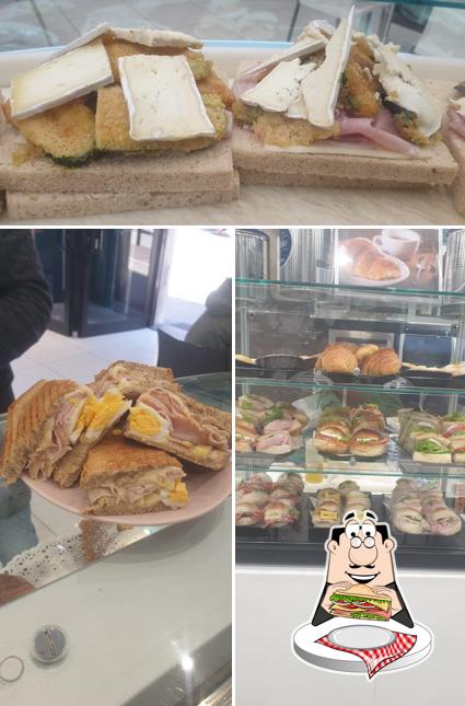 Club sandwich al Elisir Caffè