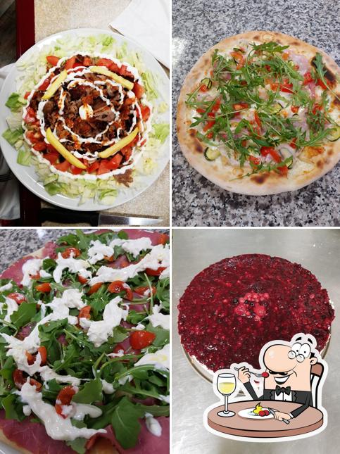 Platti al Pizzeria Rivalta Inforna