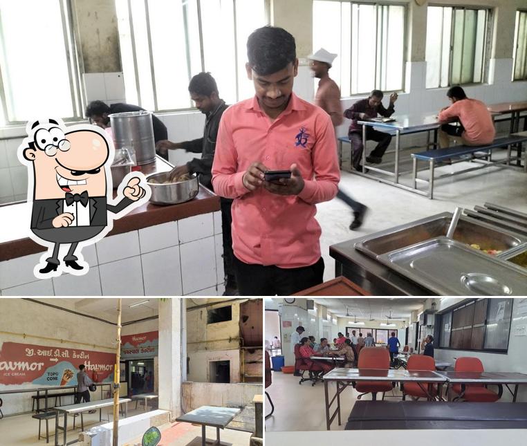 The interior of Jaiswal Canteen A
