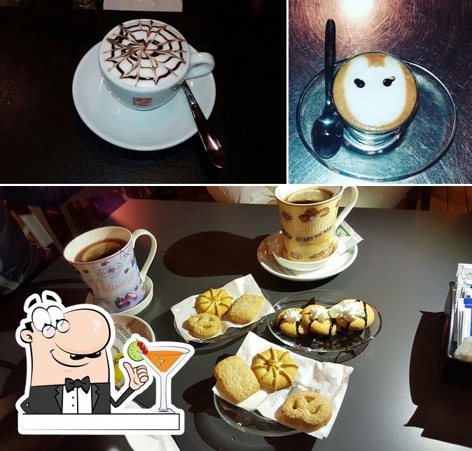 La immagine di bevanda e cibo da Bar la nuit San Severo