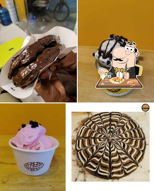 Food at Holy waffle