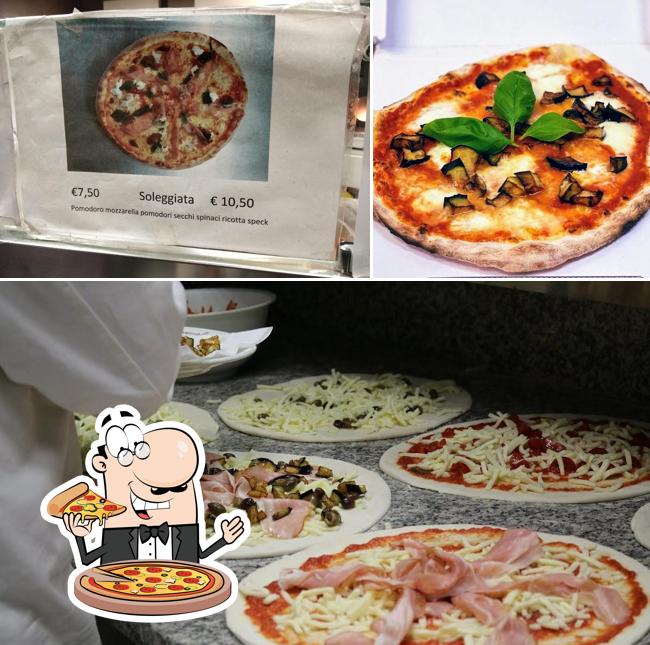 Ordina una pizza a Turbo pizza