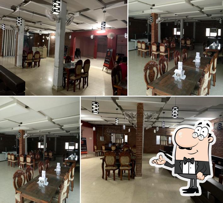 Check out how Kapil's Food looks inside