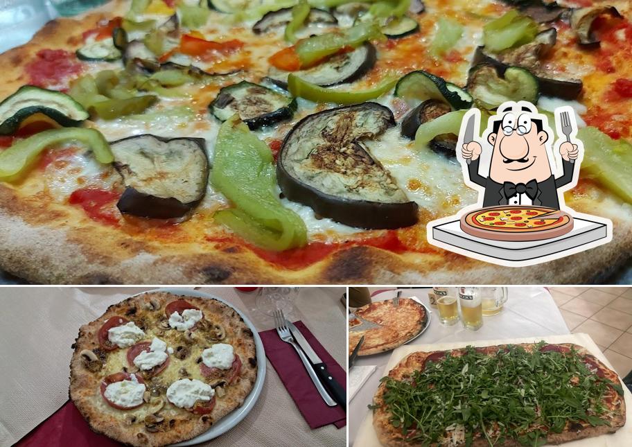 Scegli una pizza a Pizzeria La Bufalona