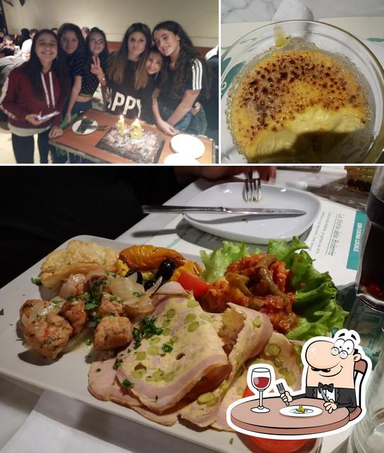 Platti al Rinomata Pizzeria