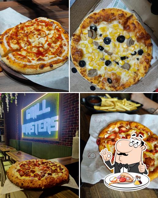Order various variants of pizza